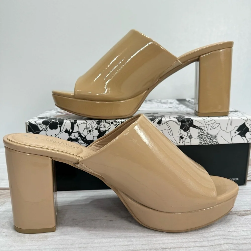 Chinese Laundry NEW Tan Faux Patent Leather Block Heel Slip On Open Toe Mules